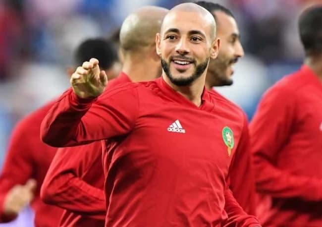 Tiền vệ phải: Nordin Amrabat