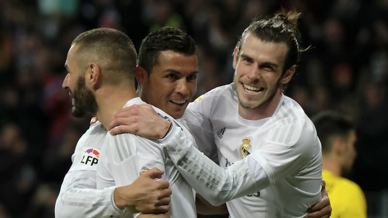 Tiền đạo: Cristiano Ronaldo, Karim Benzema và Gareth Bale