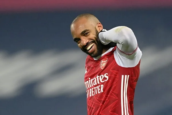 Hình 1: Lacazette là cầu thủ quan trọng của Arsenal