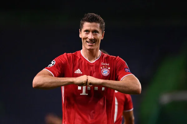 Hình 3: Tiền đạo Robert Lewandowski