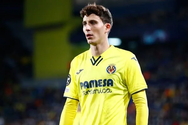 Hình 3: Pau Torres là cầu thủ chống bóng bổng siêu hay của Villarreal