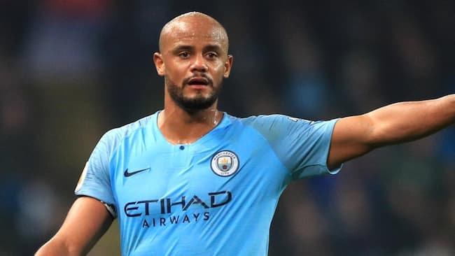 Trung vệ: Vincent Kompany